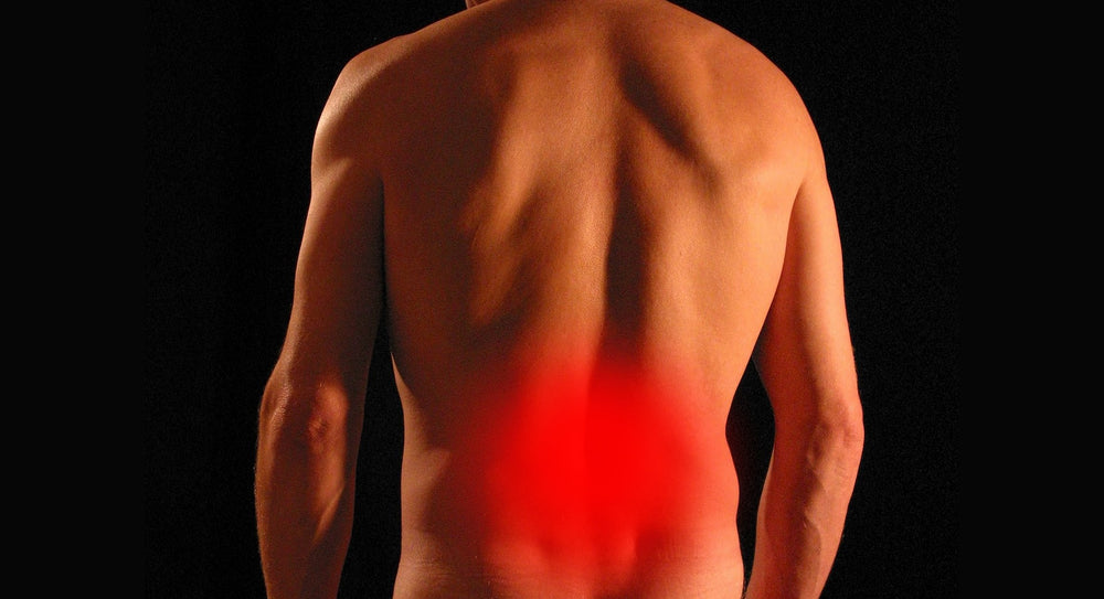 An image showing back pain. Image by Tumisu from Pixabay.