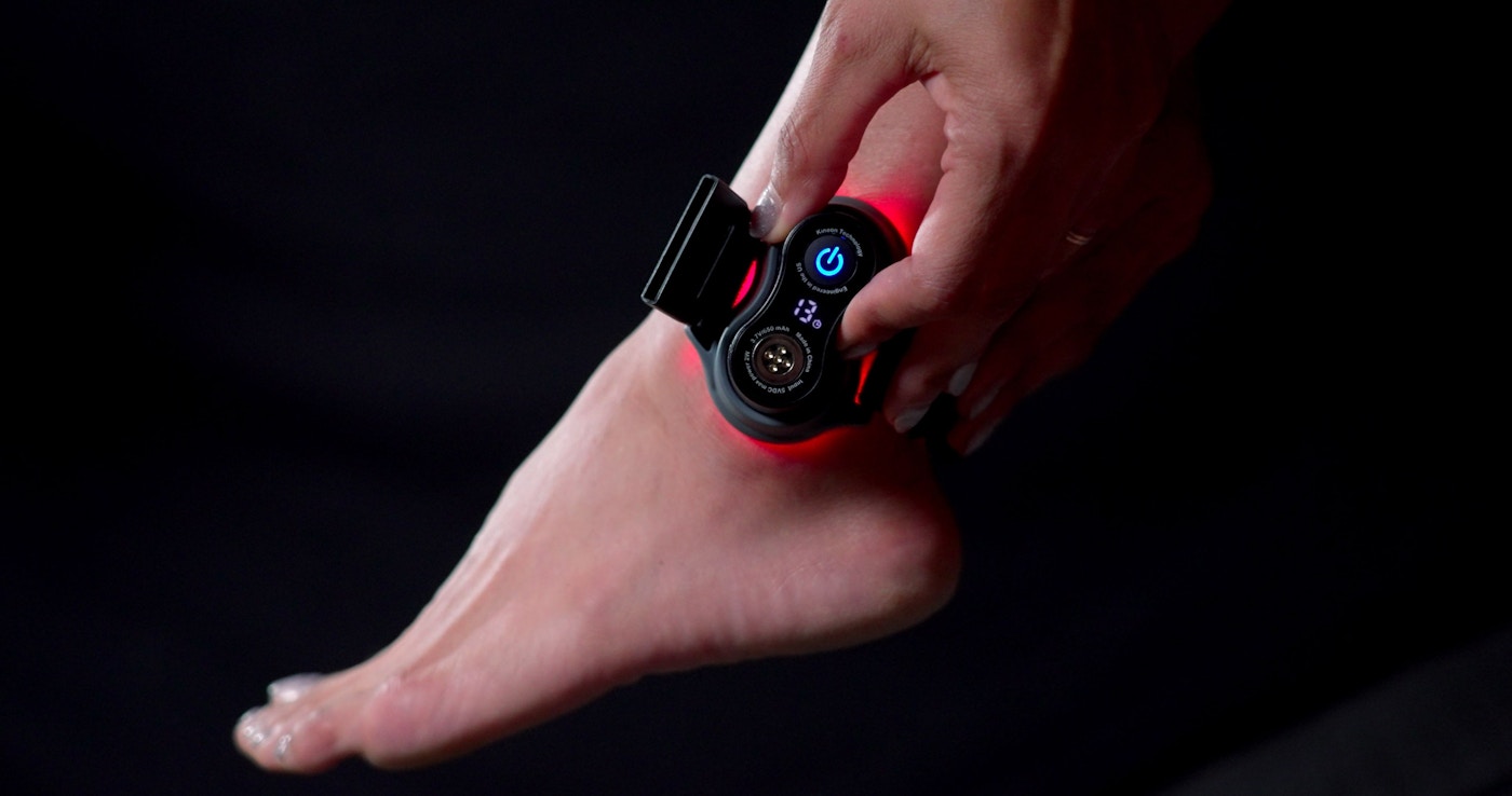 Red Light Therapy for Nerve Damage and Neuropathy: 2025 Evidence and Protocol